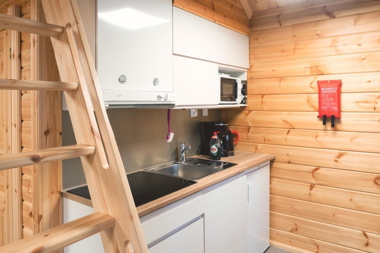 Harriniva Adventure Resort Cabins Muonio Buitenkant foto